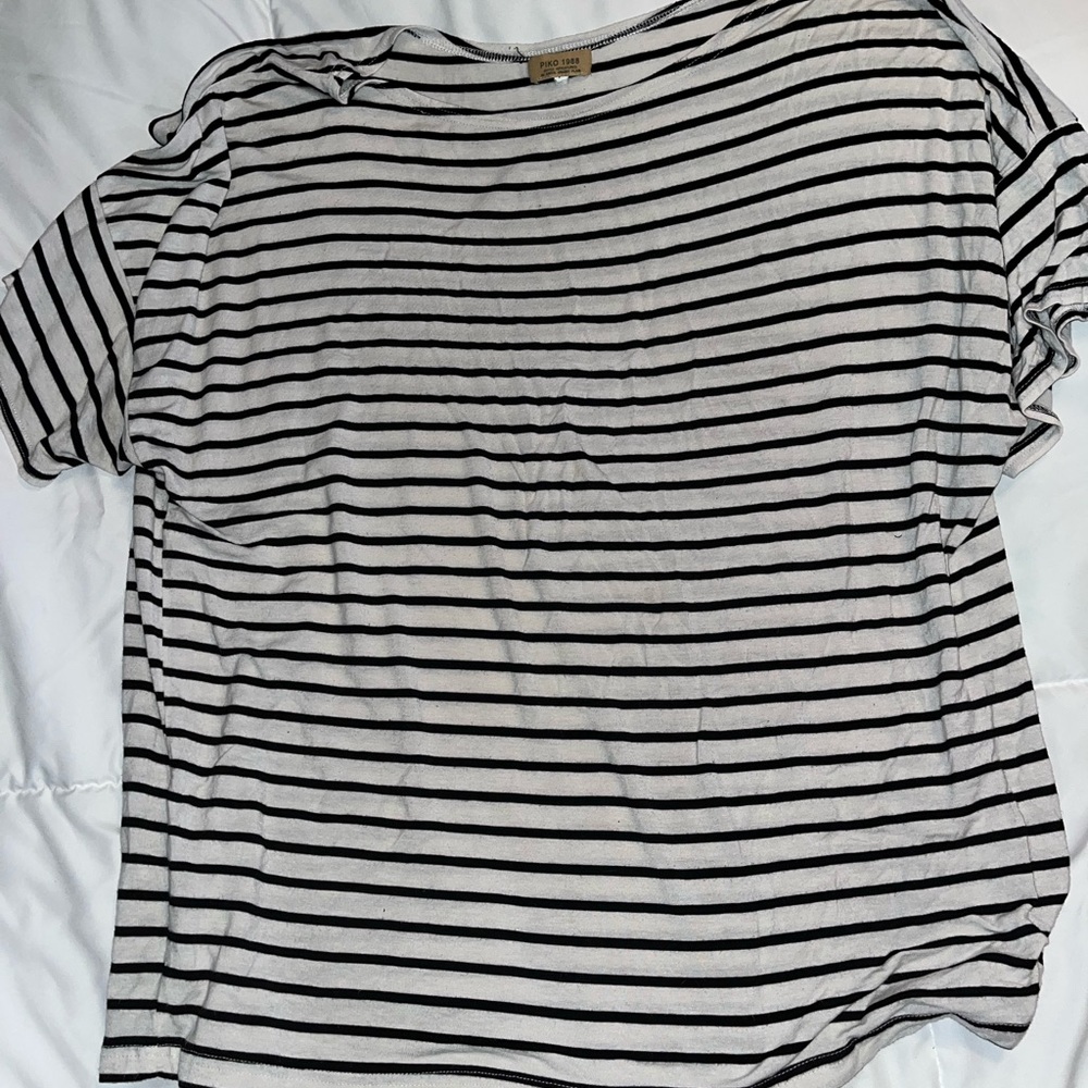 Stripe Piko tee!
